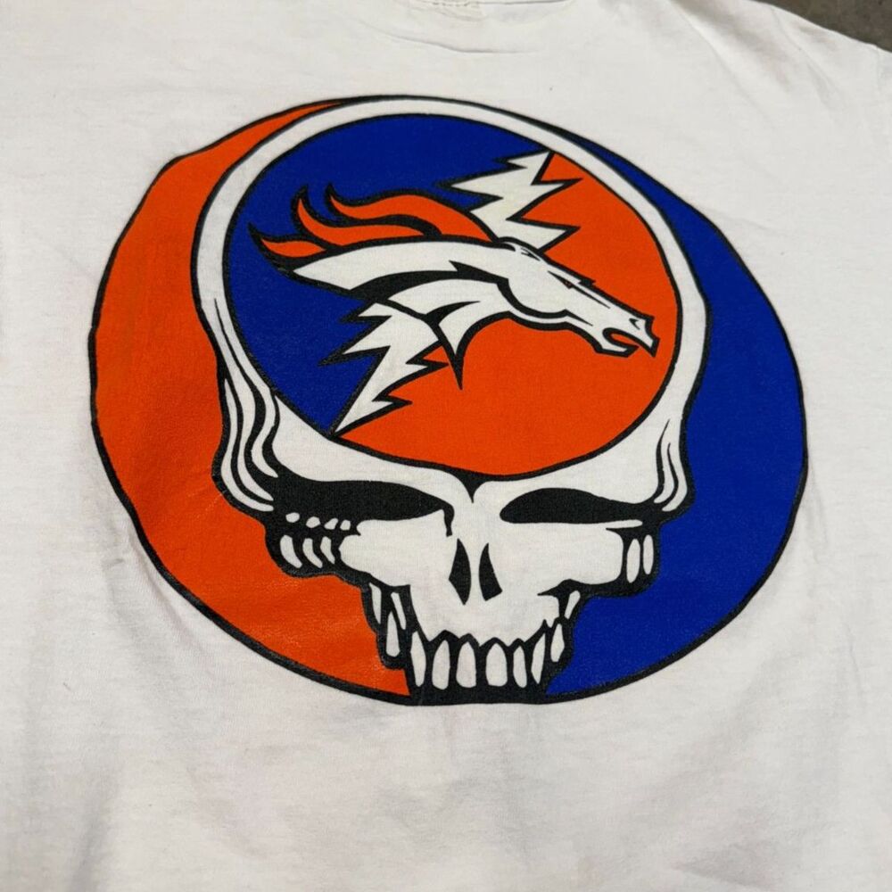 Vintage Grateful Dead x Denver Broncos Tee - Picture 2 of 6